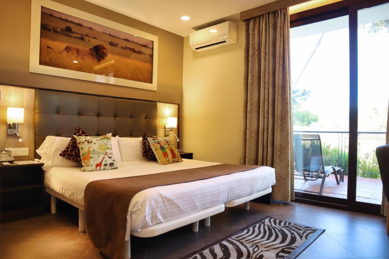 Hotel Admiral San Roque 外观 照片