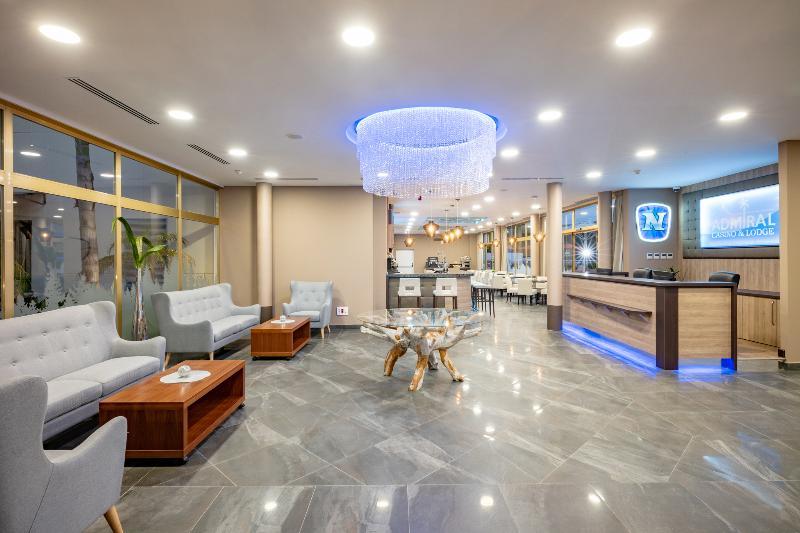 Hotel Admiral San Roque 外观 照片