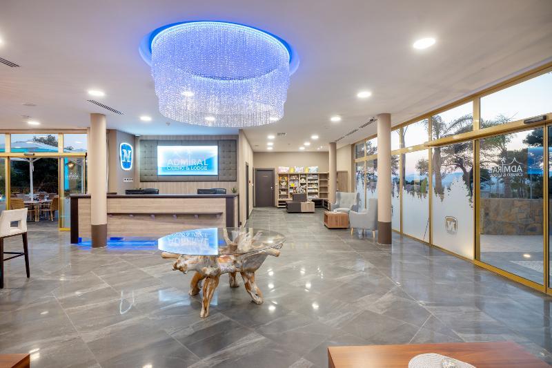 Hotel Admiral San Roque 外观 照片