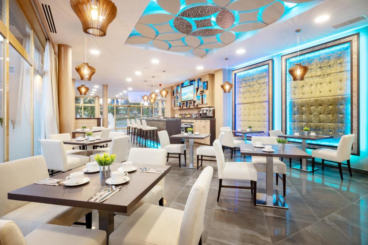 Hotel Admiral San Roque 外观 照片